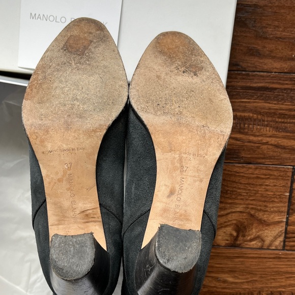 Manolo Blahnik Grey Suede Heeled Boots - Picture 2 of 9